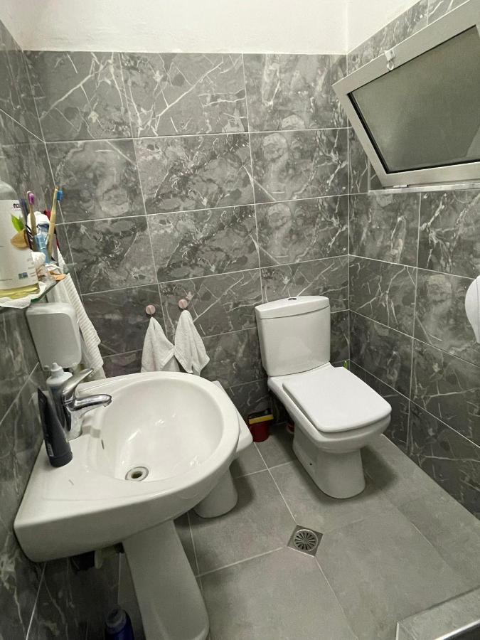 Apartament Gjergji Sarandë Eksteriør bilde
